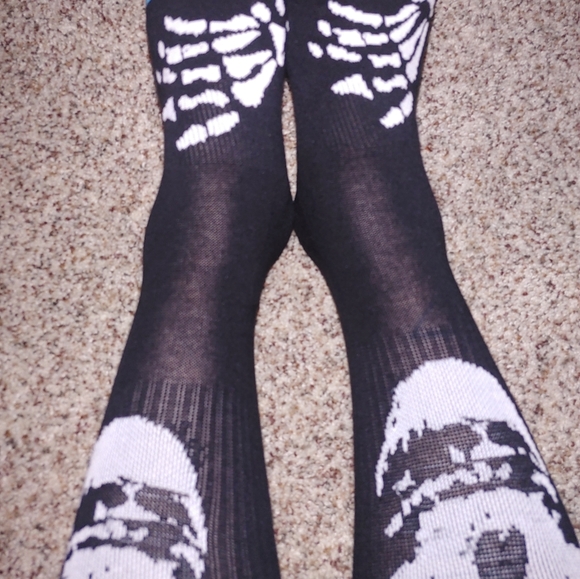 - The misfits socks new - Picture 5 of 10